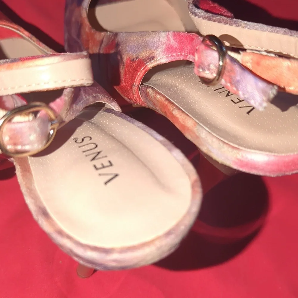 VENUS Floral Pastel Peekaboo Slingback Heels 9